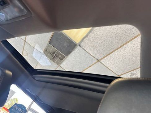 Used 2016 Toyota Highlander XLE image 21