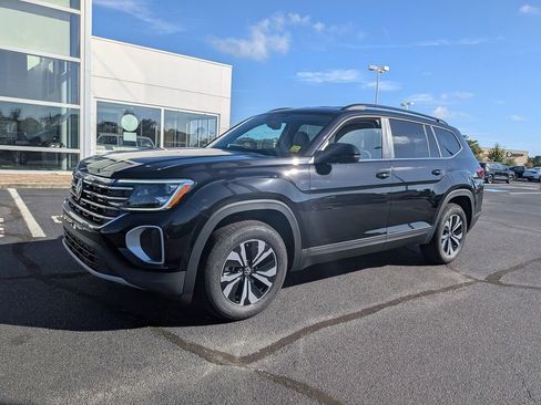 New 2026 Volkswagen Atlas SE FWD image 9