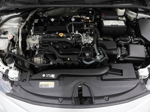 Used 2024 Toyota Corolla LE image 34