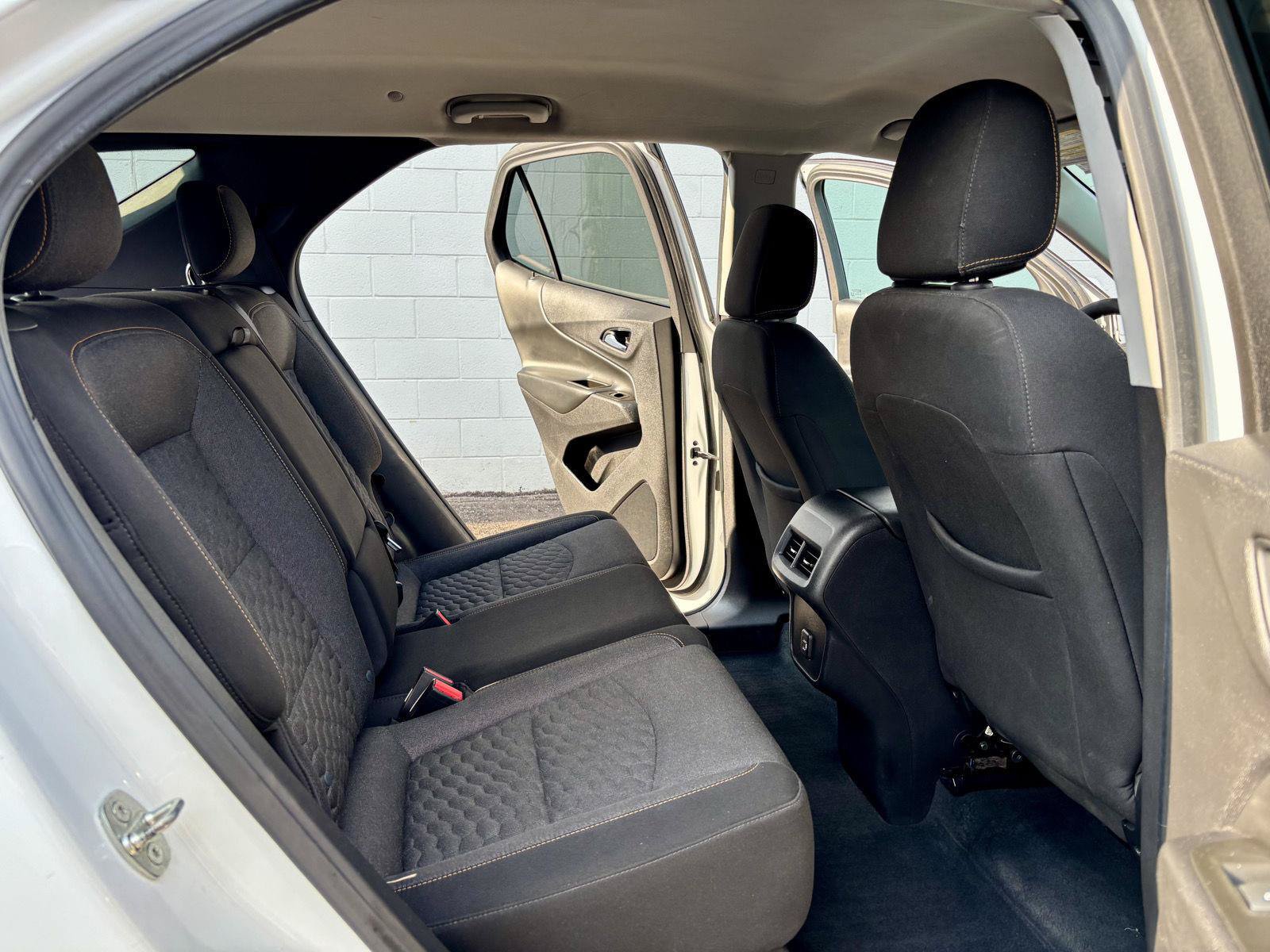 Used 2020 Chevrolet Equinox LT AWD/4WD image 9