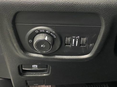 New 2026 Jeep Grand Cherokee Limited w/ Limited Altitude Package AWD/4WD image 25