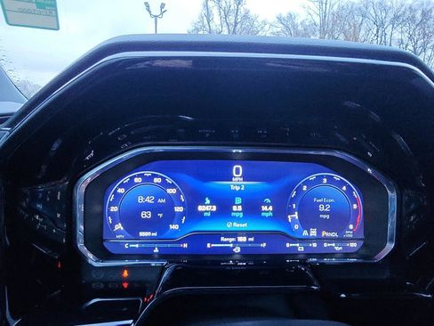 Used 2024 Chevrolet Silverado 3500 LT image 16