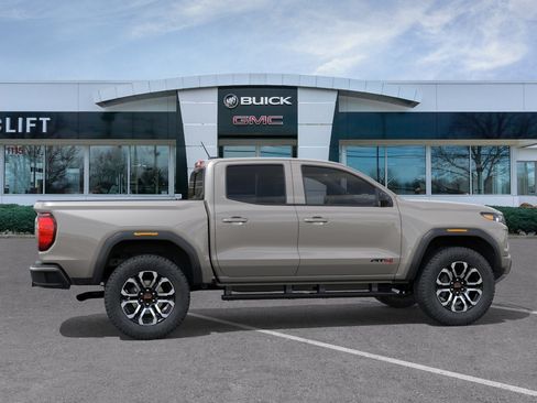 New 2026 GMC Canyon AT4 w/ Technology Plus Package AWD/4WD image 29