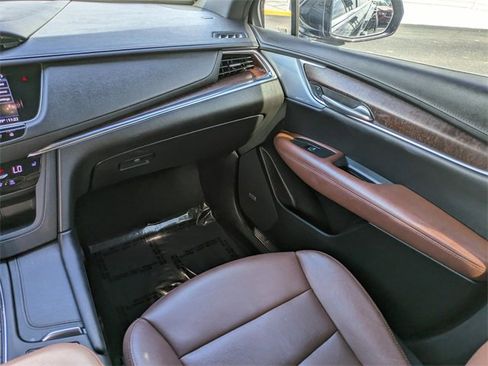 Used 2023 Cadillac XT5 Premium Luxury w/ Technology Package image 20