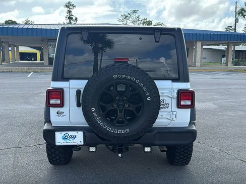 Used 2021 Jeep Wrangler Unlimited Sport AWD/4WD image 4