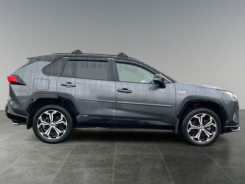 Used 2023 Toyota RAV4 XSE image 8