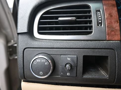 Used 2007 Chevrolet Avalanche LTZ w/ LTZ Preferred Equipment Group image 27