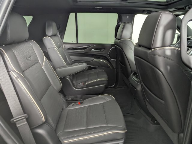 Used 2023 Cadillac Escalade Sport w/ LPO, ONYX Package AWD/4WD image 20