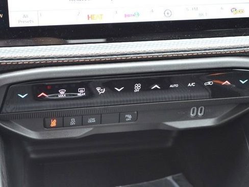 New 2026 Jeep Cherokee Limited AWD/4WD image 29