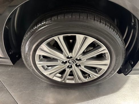 Used 2023 MAZDA CX-5 Signature AWD/4WD image 9