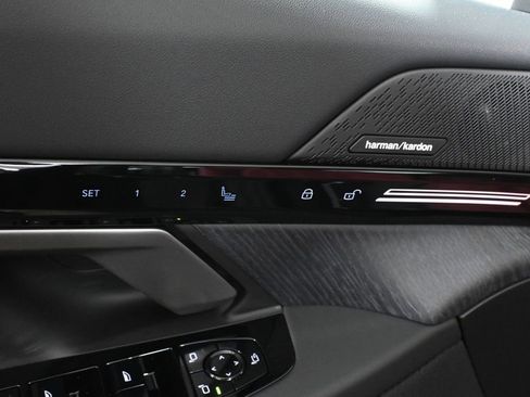 New 2026 BMW 530i xDrive AWD/4WD image 29
