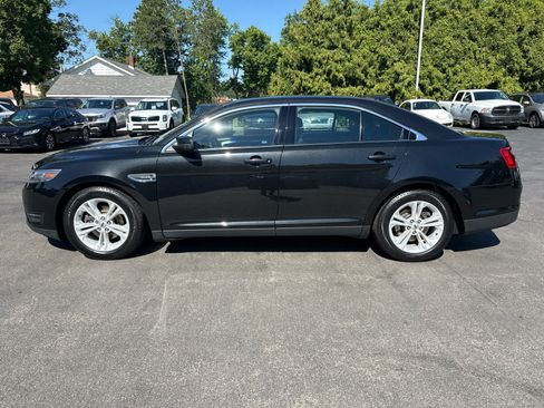 Used 2015 Ford Taurus SEL AWD/4WD image 6