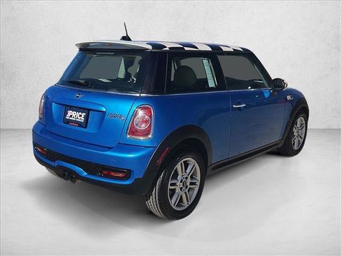 Used 2011 MINI Cooper S image 5