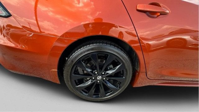 Used 2019 Nissan Maxima SR w/ Premium Package FWD image 23
