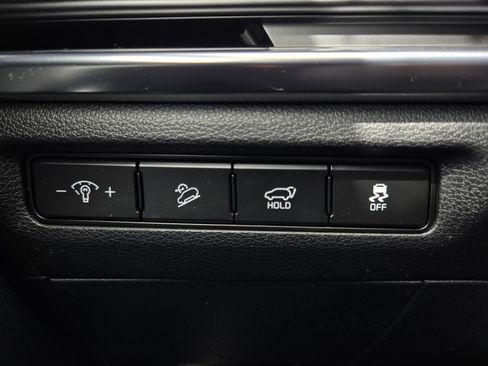 Used 2025 Kia Telluride SX w/ SX Captain's Chair Package AWD/4WD image 25