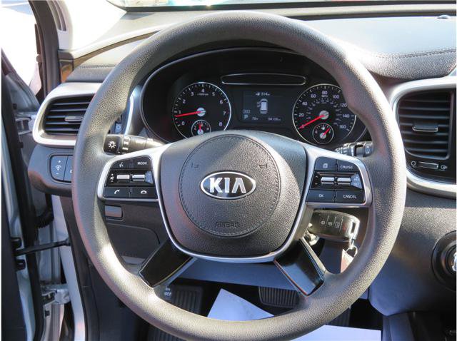 Used 2019 Kia Sorento FWD V6 image 11