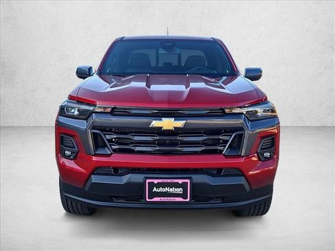 New 2026 Chevrolet Colorado LT w/ LT Convenience Package AWD/4WD image 6
