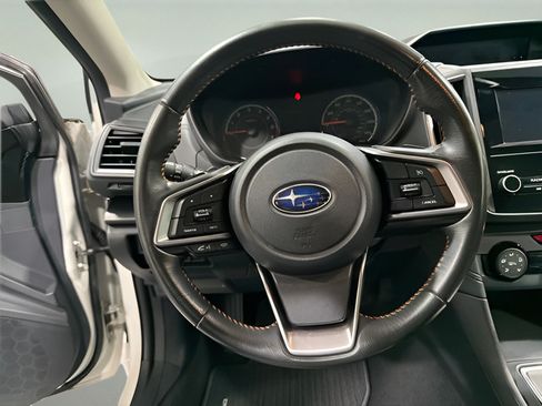 Used 2018 Subaru Crosstrek 2.0i Premium AWD/4WD image 15