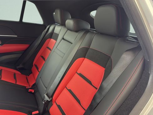 Certified 2024 Mercedes-Benz GLE 53 AMG 4MATIC Coupe image 24