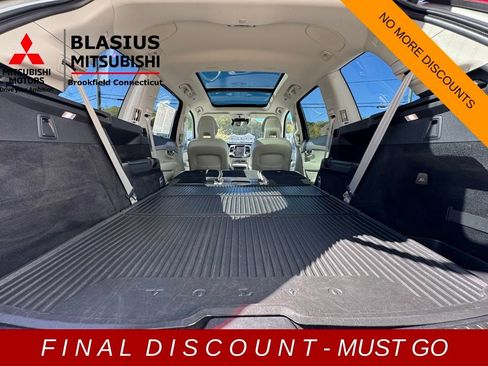 Used 2022 Volvo XC90 T6 Inscription w/ Advanced Package image 31