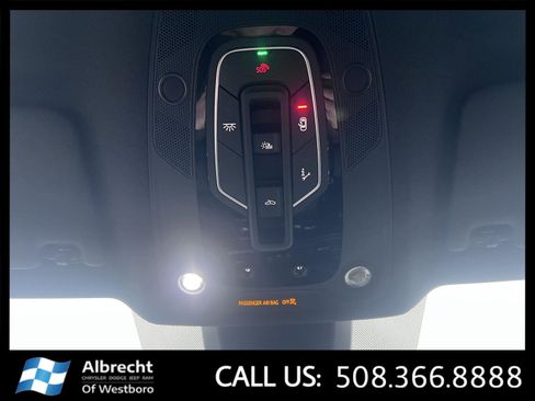 Used 2025 Audi Q5 2.0T Premium Plus w/ Premium Plus Package image 30