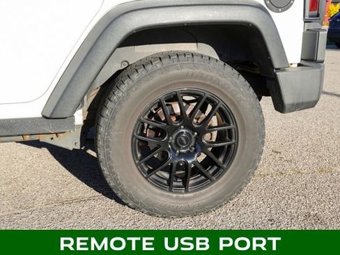 Used 2013 Jeep Wrangler Unlimited Sport image 6