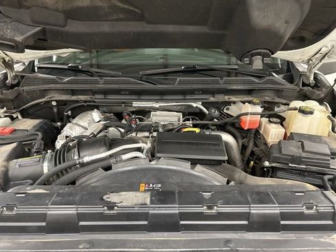 Used 2022 GMC Sierra 2500 AT4 image 30