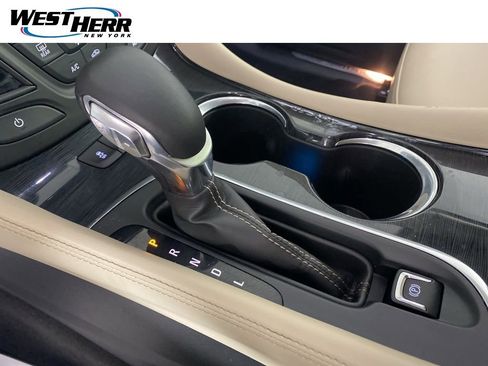 Used 2018 Buick Envision Preferred AWD/4WD image 6