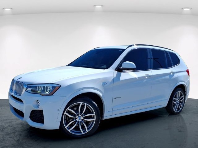 Used 2017 BMW X3 xDrive28i AWD/4WD image 2