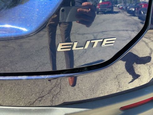Used 2024 Honda Pilot Elite image 7