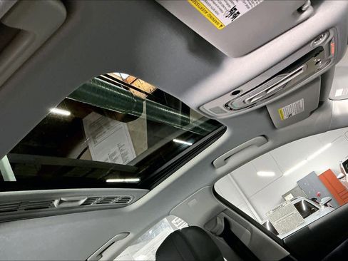 Used 2019 Audi A4 2.0T Premium Plus w/ Premium Plus Package image 25