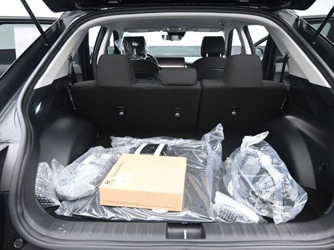 New 2025 Hyundai Ioniq 5 SE image 13