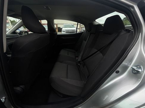 Used 2025 Toyota Camry LE FWD image 25
