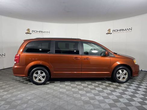Used 2012 Dodge Grand Caravan SXT w/ Entertainment Group 1 image 41