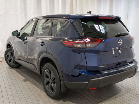 New 2026 Nissan Rogue SV w/ Cold Weather Package image 4