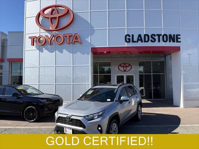 Certified 2022 Toyota RAV4 XLE Premium AWD/4WD image 1
