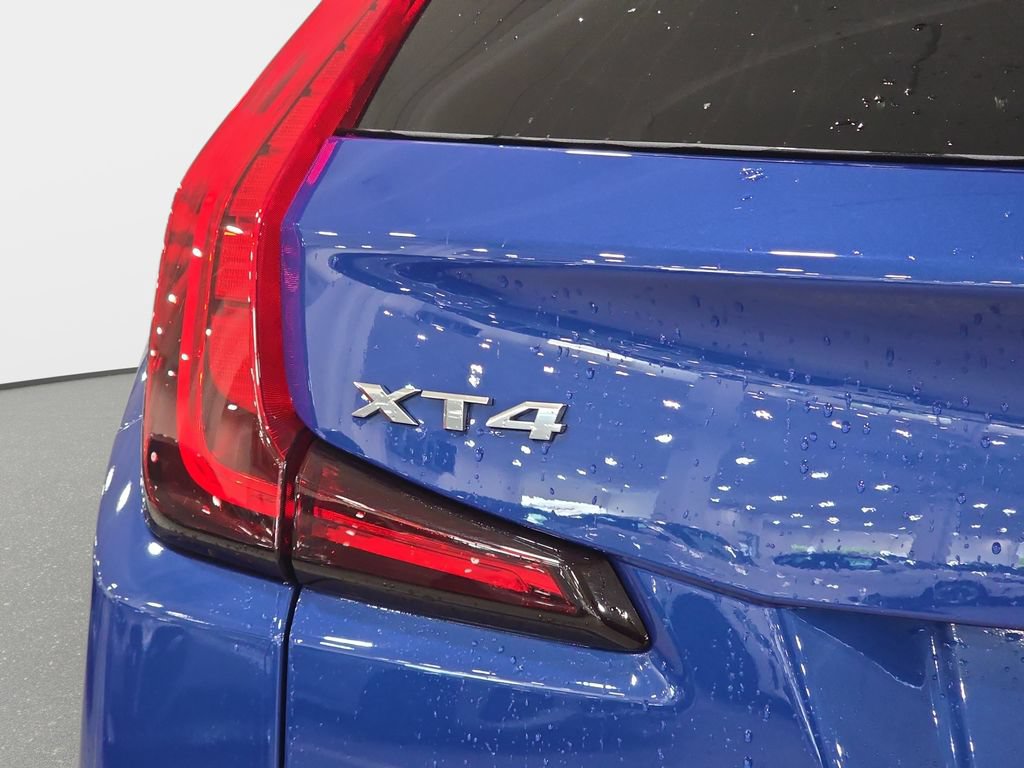 Used 2023 Cadillac XT4 Premium Luxury FWD image 21