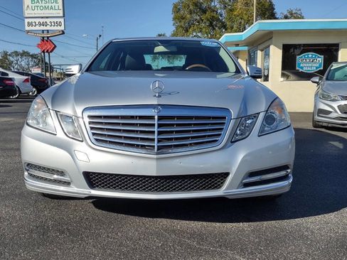 Used 2012 Mercedes-Benz E 350 4MATIC Sedan image 2