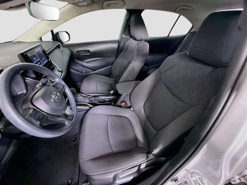 Used 2022 Toyota Corolla LE FWD image 13