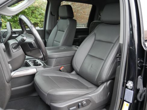 Used 2022 Chevrolet Silverado 3500 LTZ w/ LTZ Plus Package image 40