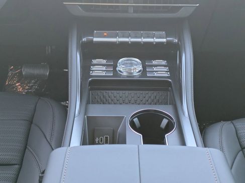 New 2026 Lincoln Nautilus Reserve image 21