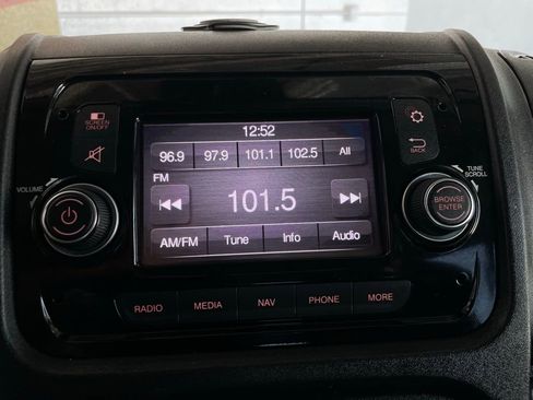 Used 2021 RAM ProMaster 1500 FWD image 32