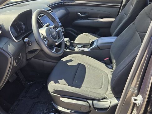 Certified 2024 Hyundai Tucson SE FWD image 10