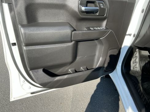 Used 2023 GMC Sierra 1500 Pro w/ Pro Value Package AWD/4WD image 12