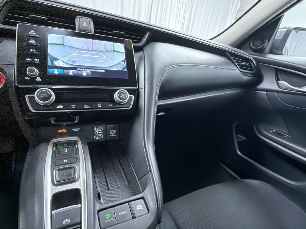 Used 2019 Honda Insight EX image 7
