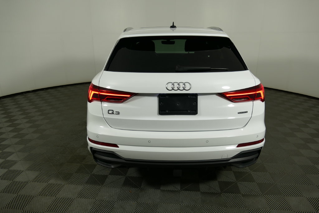 Used 2024 Audi Q3 2.0T Premium Plus AWD/4WD image 4
