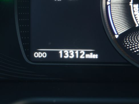 Used 2025 Lexus ES 300h w/ Premium Package FWD image 19