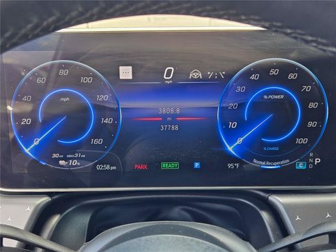 Used 2023 Mercedes-Benz EQS 450+ SUV image 15