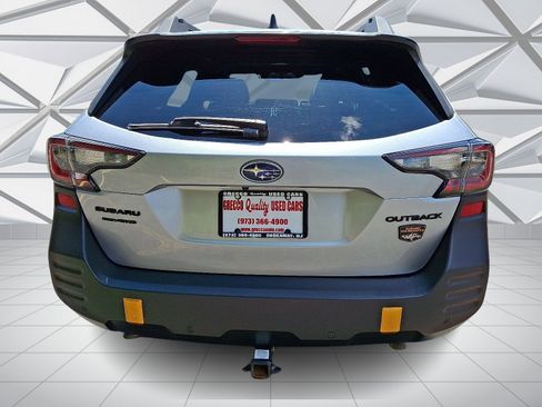 Used 2022 Subaru Outback Wilderness image 9