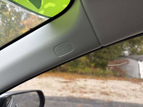 Used 2019 Honda HR-V LX image 29